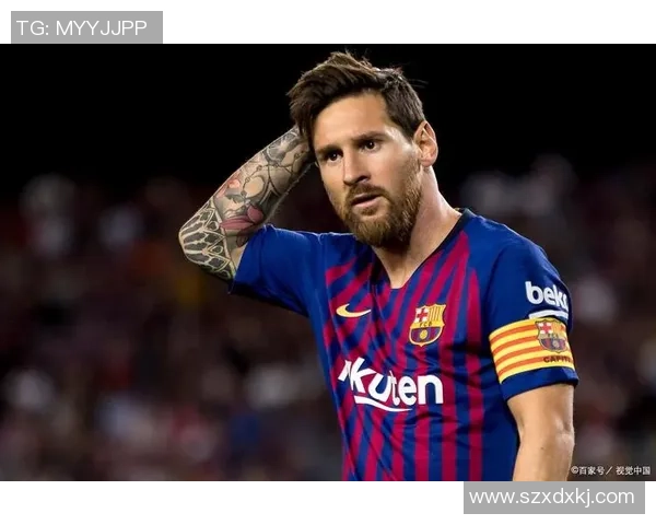 足球球星原地过人技巧分析提升球员突破能力与控场水平