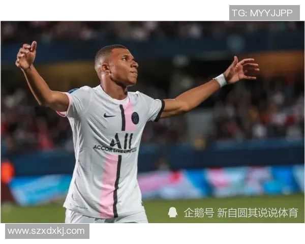 足球球星转球技巧解析与实战应用图解教程